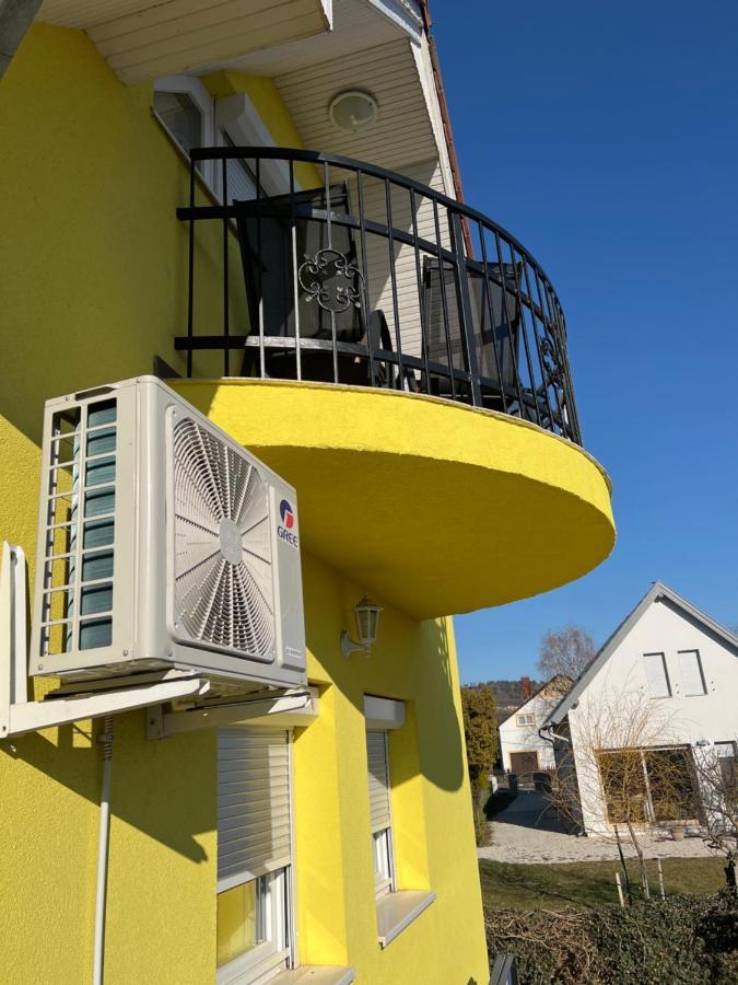 Csikós Apartman Gyenesdiás Kültér fotó