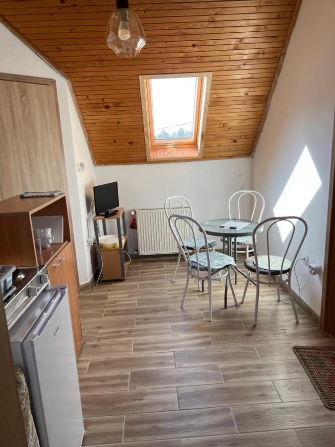 Csikós Apartman Gyenesdiás Kültér fotó