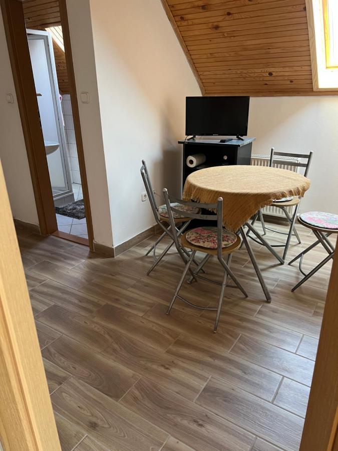 Csikós Apartman Gyenesdiás Kültér fotó
